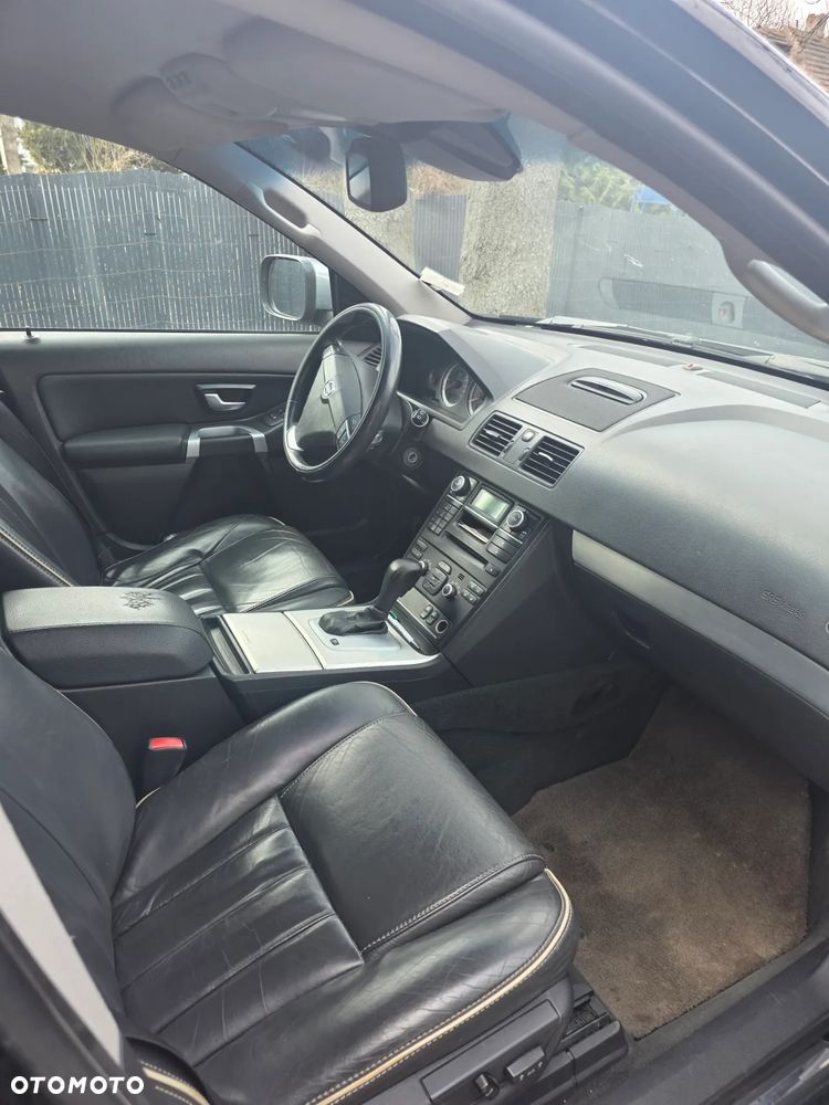 Volvo XC 90 D5 AWD Momentum - 6