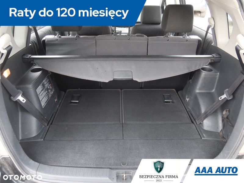 Toyota Corolla Verso - 16