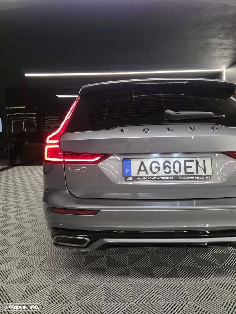 Volvo V60 2.0 T6 AWD TE R-Design - 17