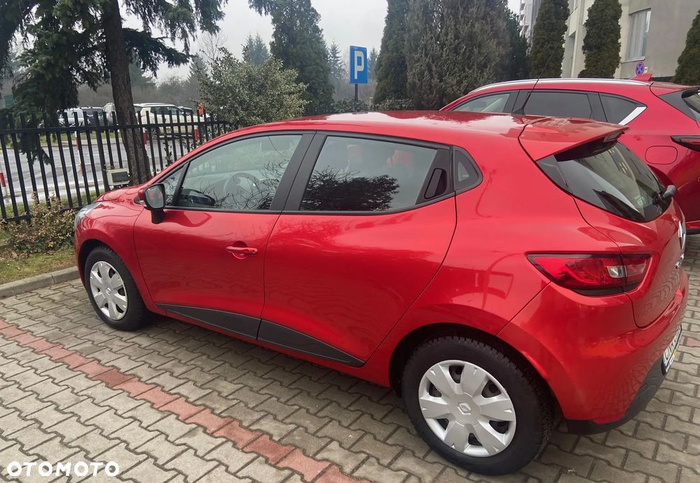 Renault Clio 1.2 16V Life - 4