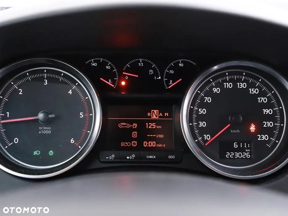Peugeot 508 1.6 e-HDi Access S&S - 18