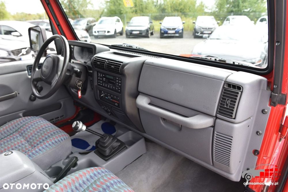 Jeep Wrangler - 31