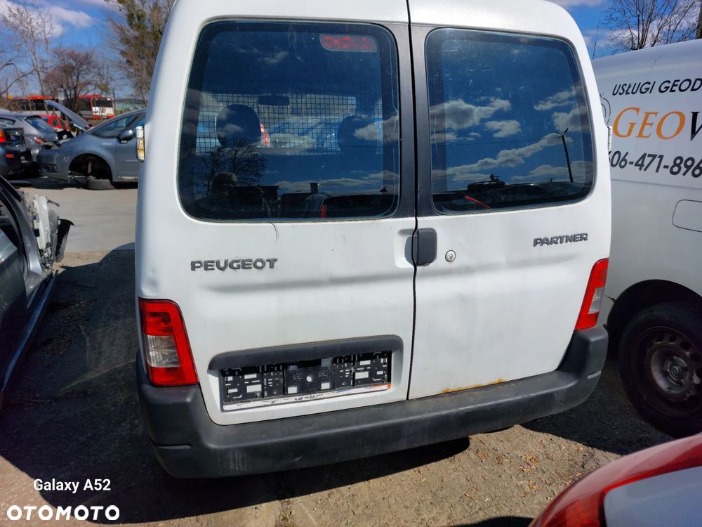Zderzak PEUGEOT PARTNER 1,6HDI 07R. maska,lampy,drzwi,klapa..... - 3
