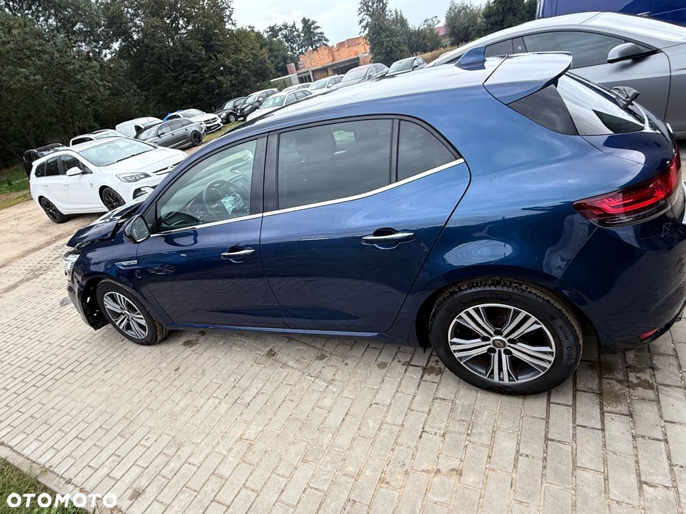 Renault Megane TCe 140 GPF TECHNO - 11