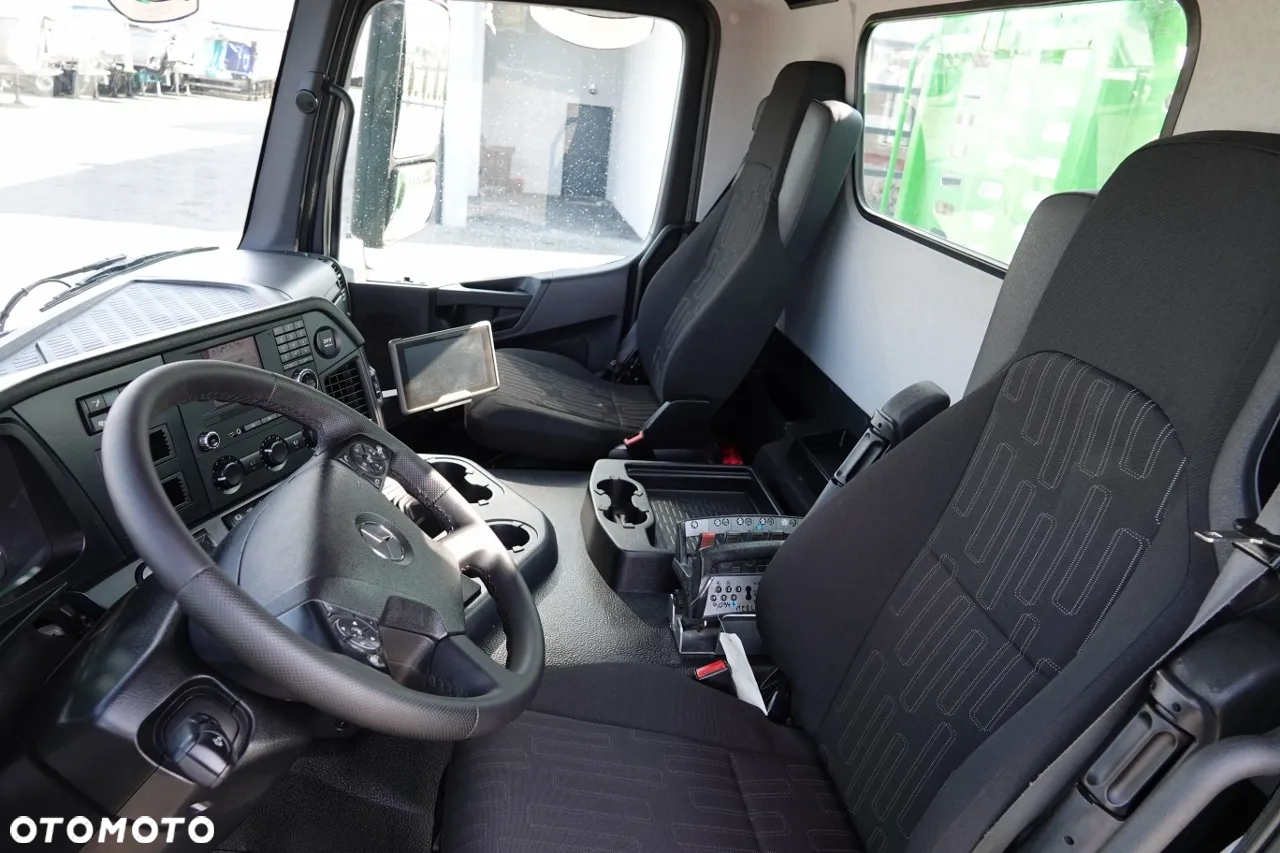 Mercedes-Benz AROCS 2636 / 6x4 / SKRZYNIOWY- 6,5 M / + HDS HIAB 4x wysów: 13 m / EURO 6 / STEROWANIE RADIOWE /OPONY 100 % - 27
