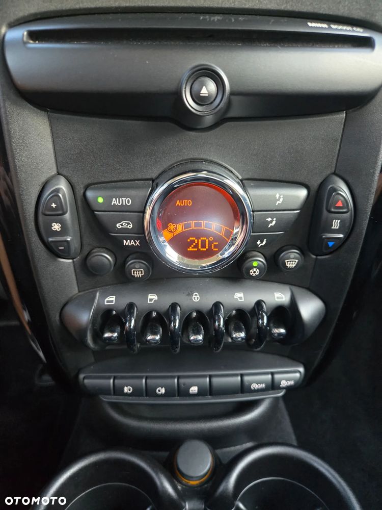 MINI Countryman One - 35