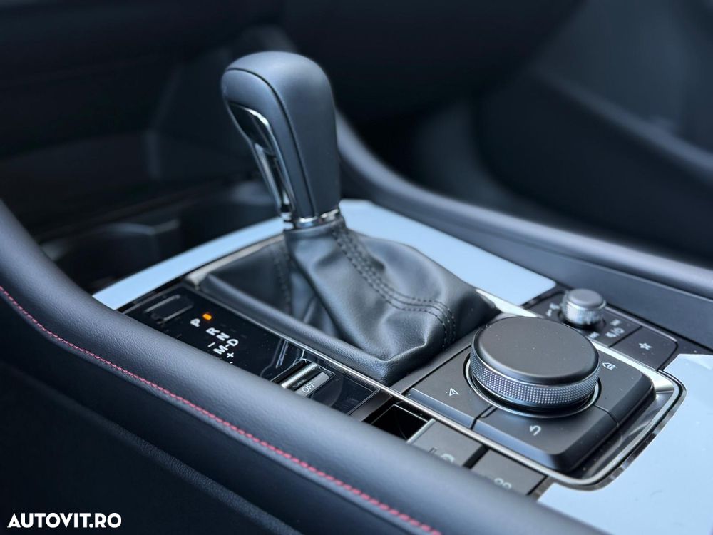 Mazda 3 e-SKYACTIV-X 186 M HYBRID Aut. HOMURA - 14