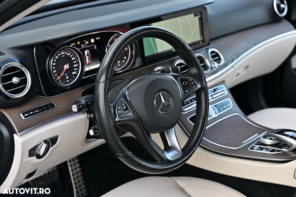 Mercedes-Benz E 220 d T-Modell 4MATIC Aut - 20