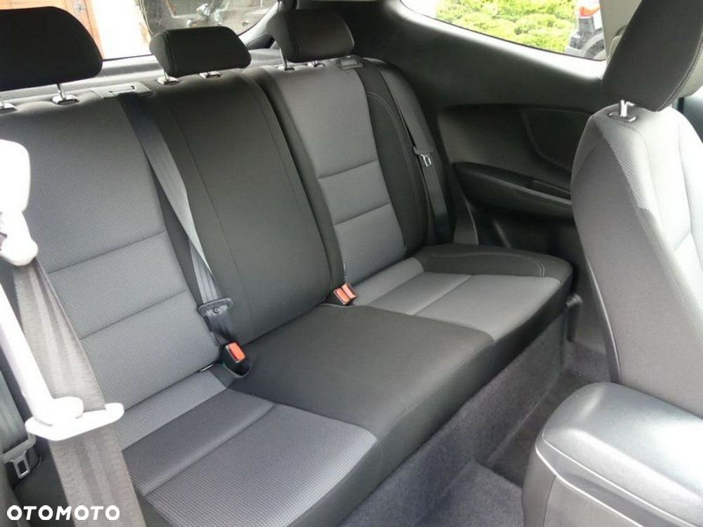 Hyundai i30 1.6 CRDi Premium - 12