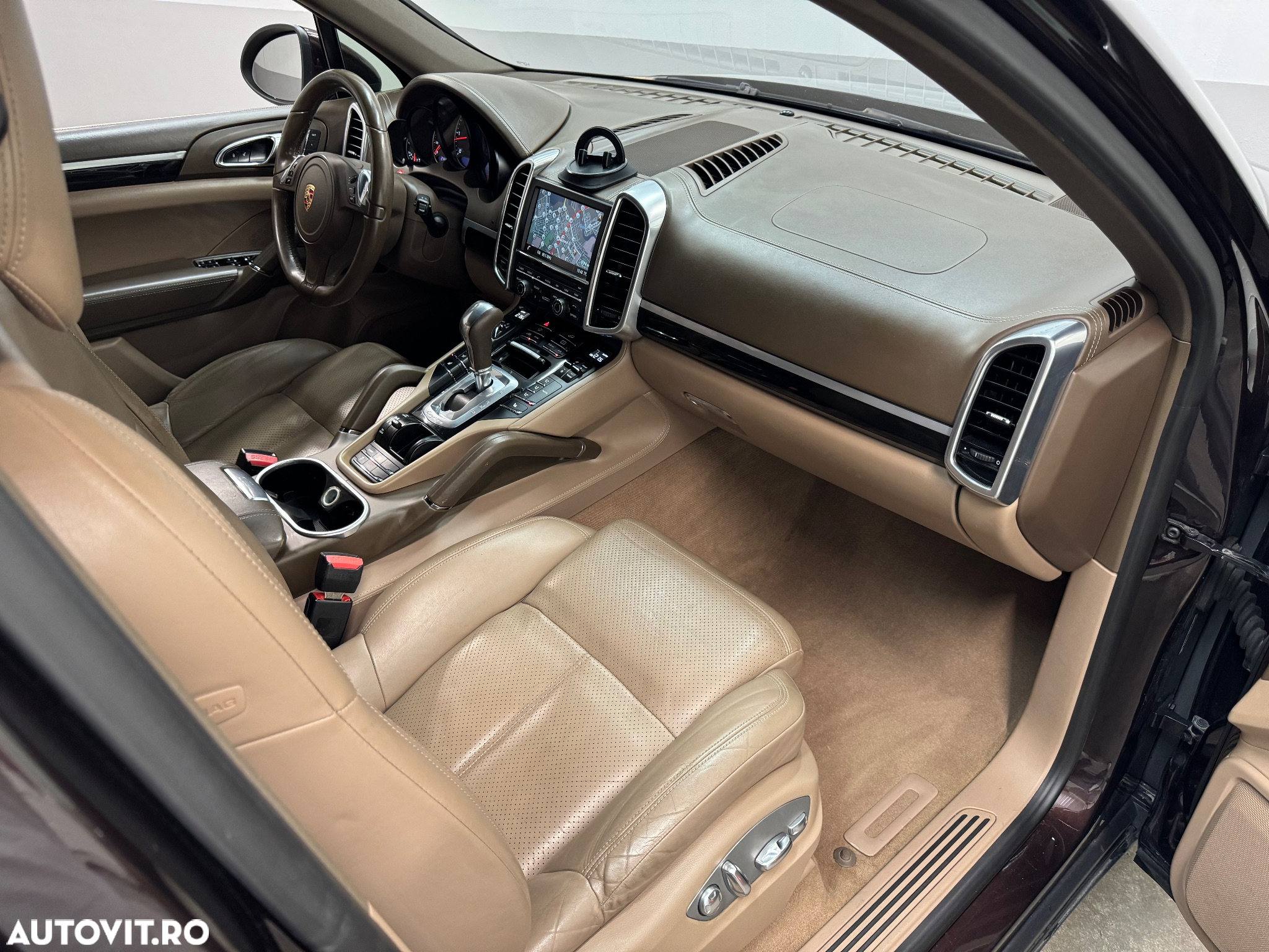 Porsche Cayenne 3.0TD TipTronic - 12