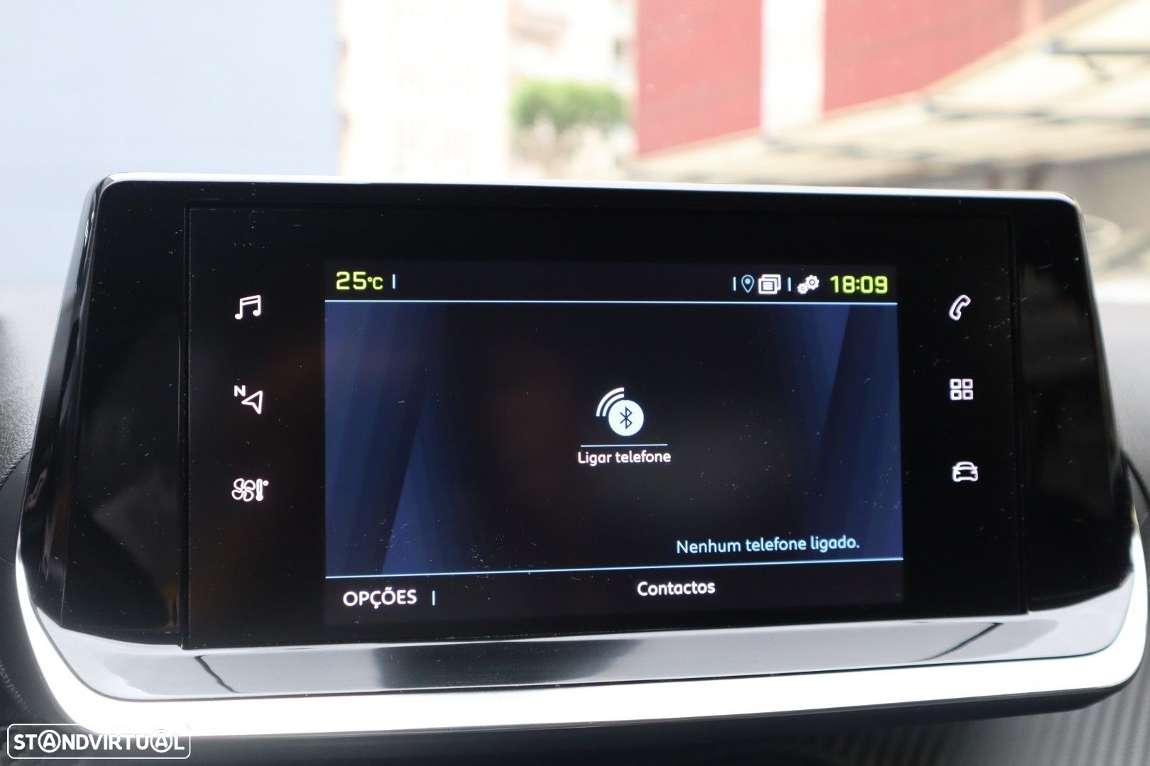 Peugeot e-208 50 kWh Allure Pack - 25