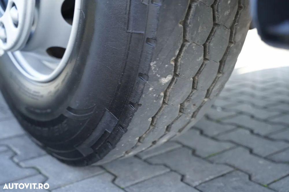 Iveco X-WAY 480 / 8x4 / BASCULANTĂ CU DESCĂRCARE SPATE - 5,6 M / OBOR ȚI SPATE HIDRAULIC / ANVELOPE NOI (PROFIL 100%) / EURO 6 - 22