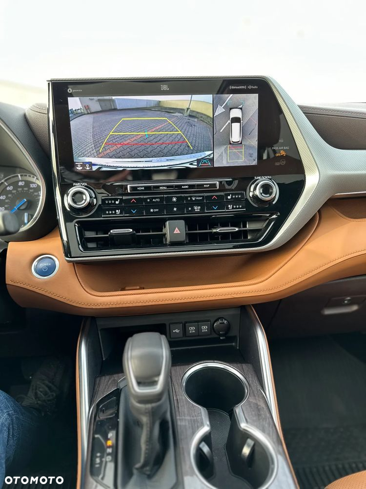 Toyota Highlander - 29