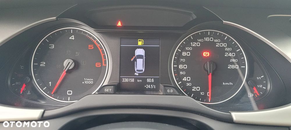 Audi A4 Avant - 15