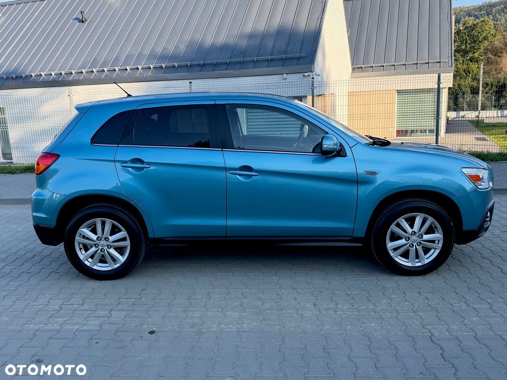 Mitsubishi ASX - 4