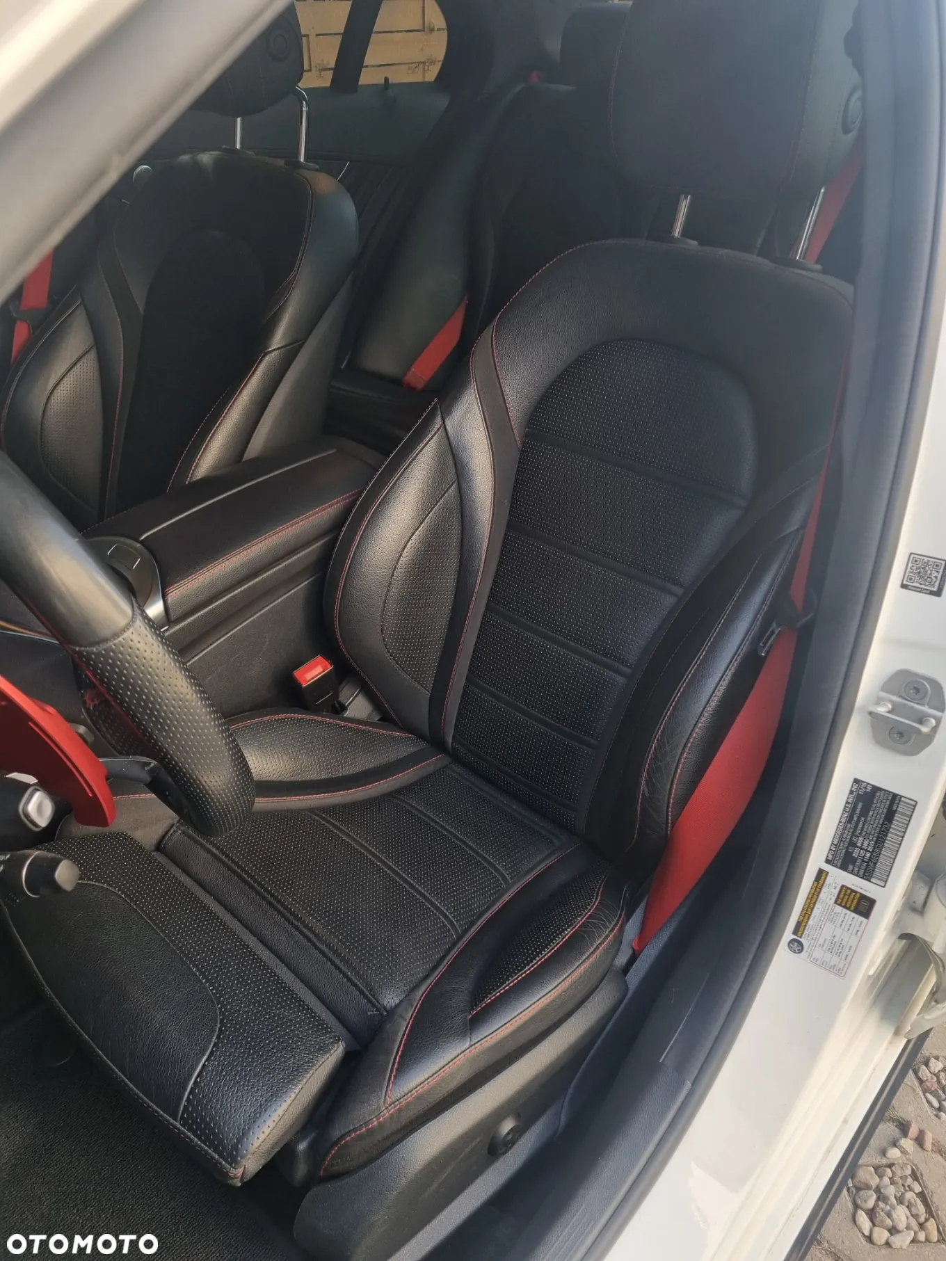 Mercedes-Benz Klasa C 450 AMG 4-Matic 7G-TRONIC - 19
