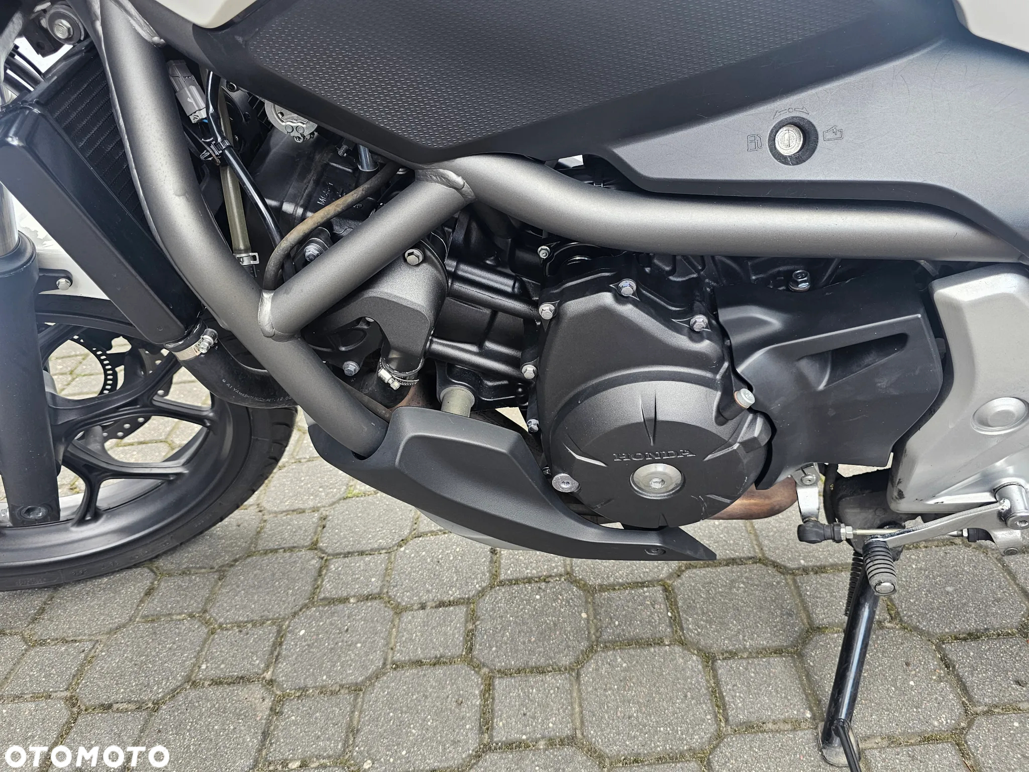 Honda NC - 16