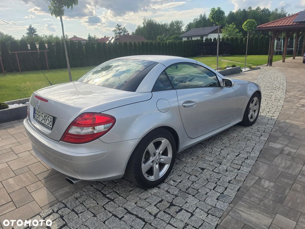 Mercedes-Benz SLK 300 Sport Edition - 10