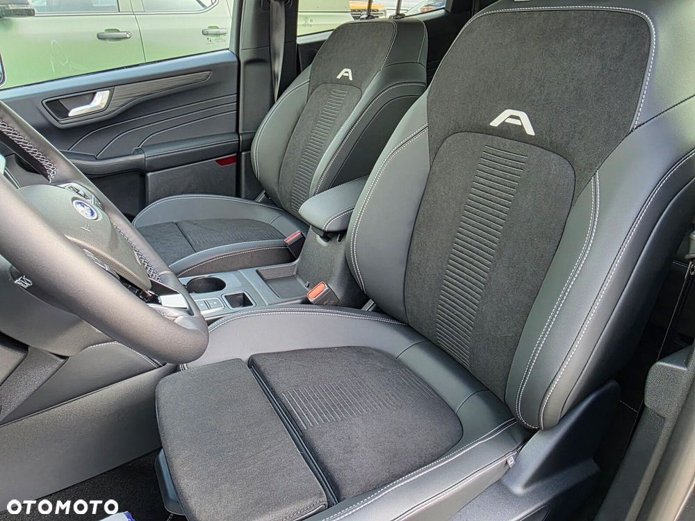 Ford Kuga - 16