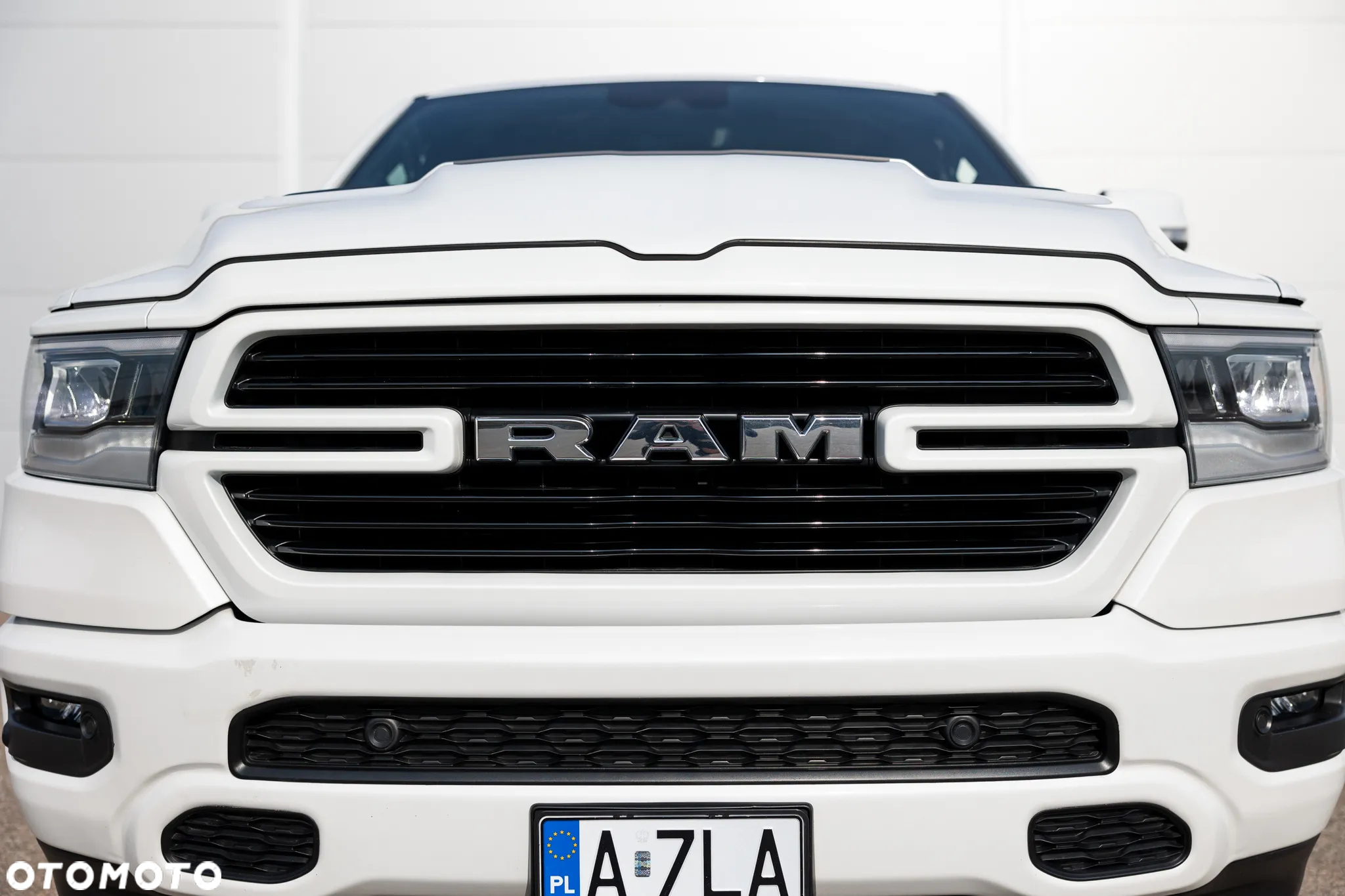 RAM 1500 5.7 Crew Cab Laramie - 3