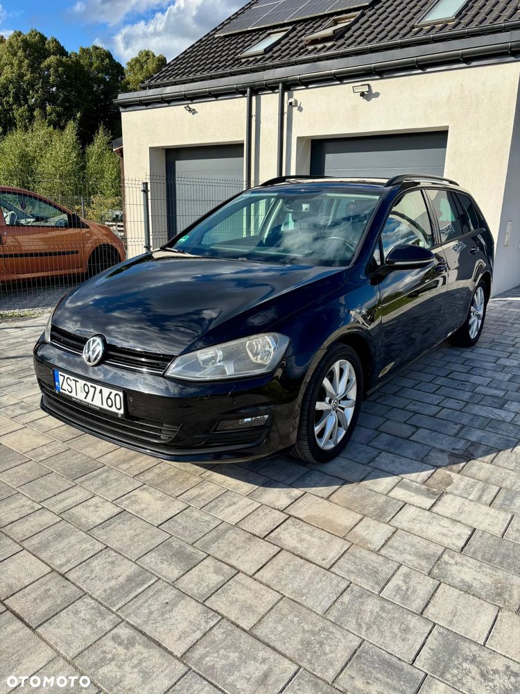Volkswagen Golf 1.6 TDI Trendline DSG - 11