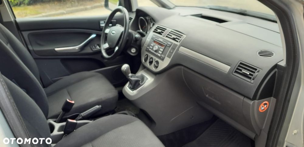 Ford C-MAX - 19