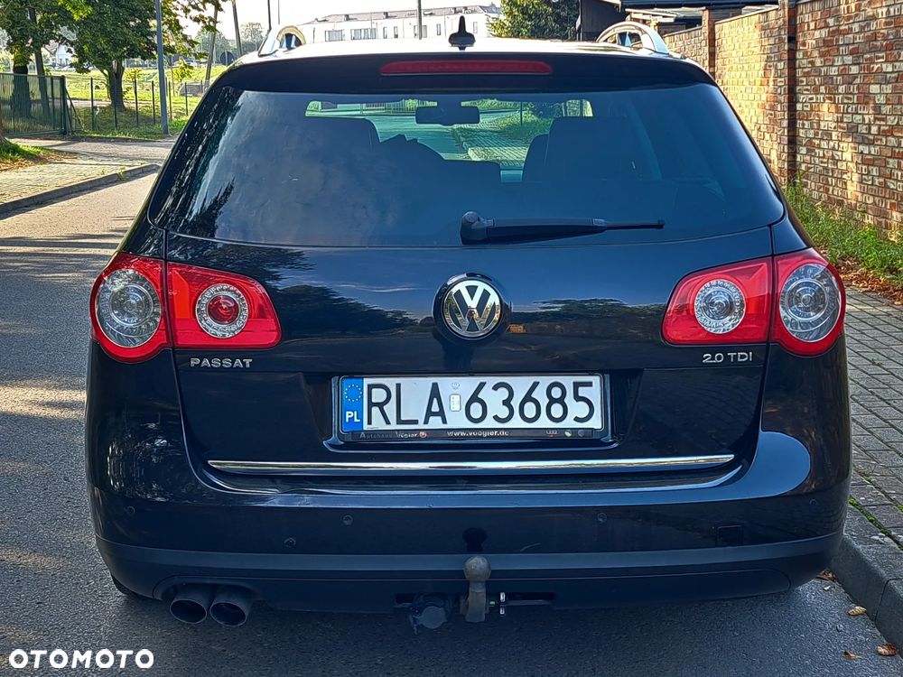 Volkswagen Passat Variant 2.0 TDI DPF Highline - 9