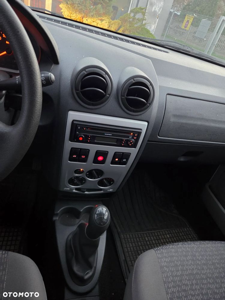 Dacia Logan - 26