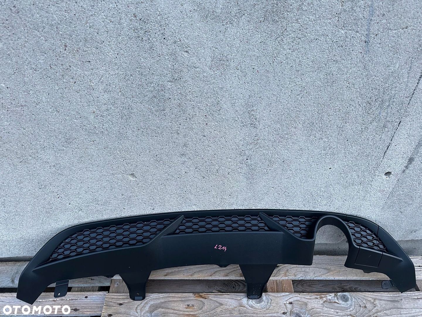 SPOJLER DOL ZDERZAKA TYL TYLNY FORD FIESTA MK8 ST - 1