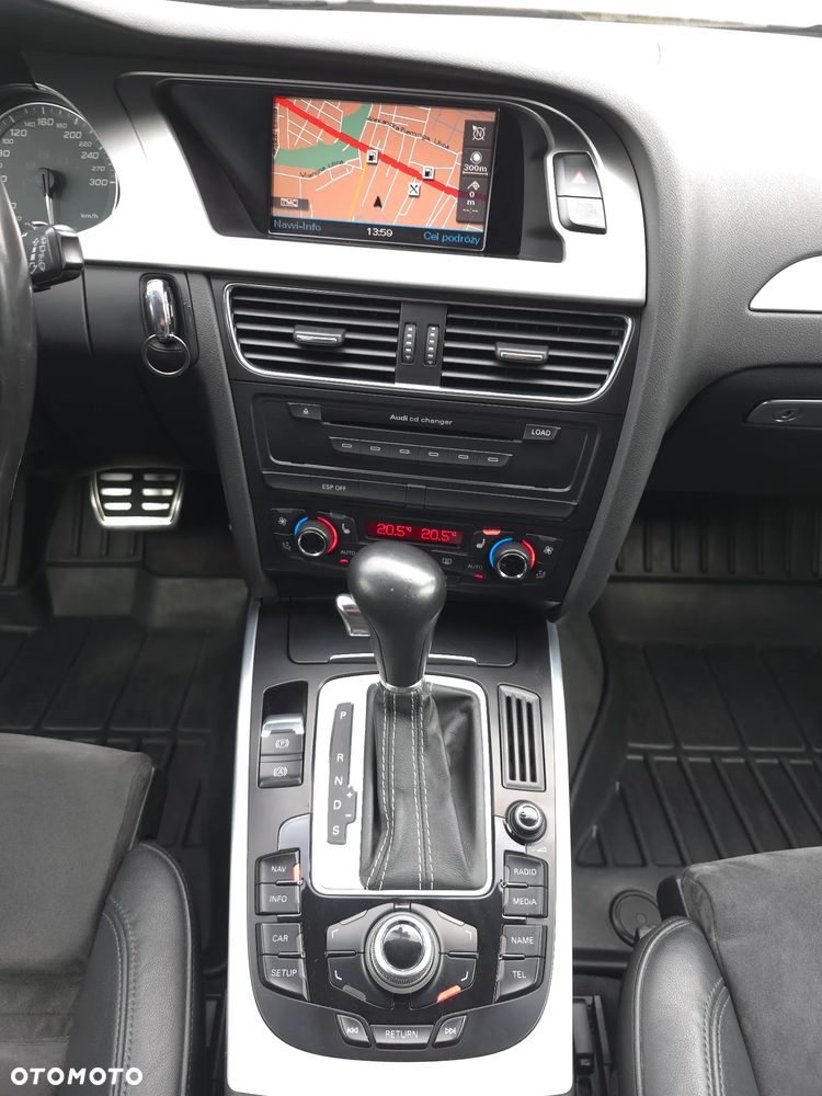 Audi S4 Avant S tronic - 15