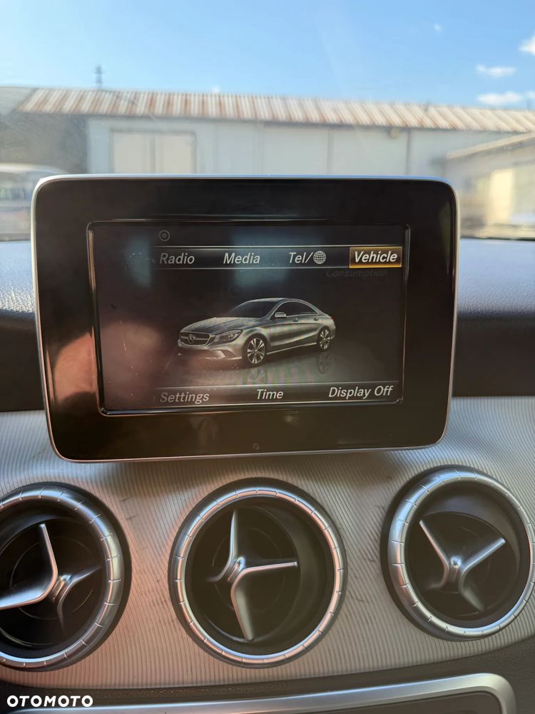 Mercedes-Benz CLA 250 4Matic 7G-DCT Sport - 20