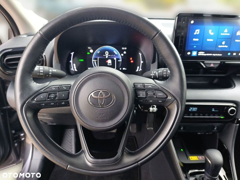 Toyota Yaris Hybrid 1.5 Style - 17