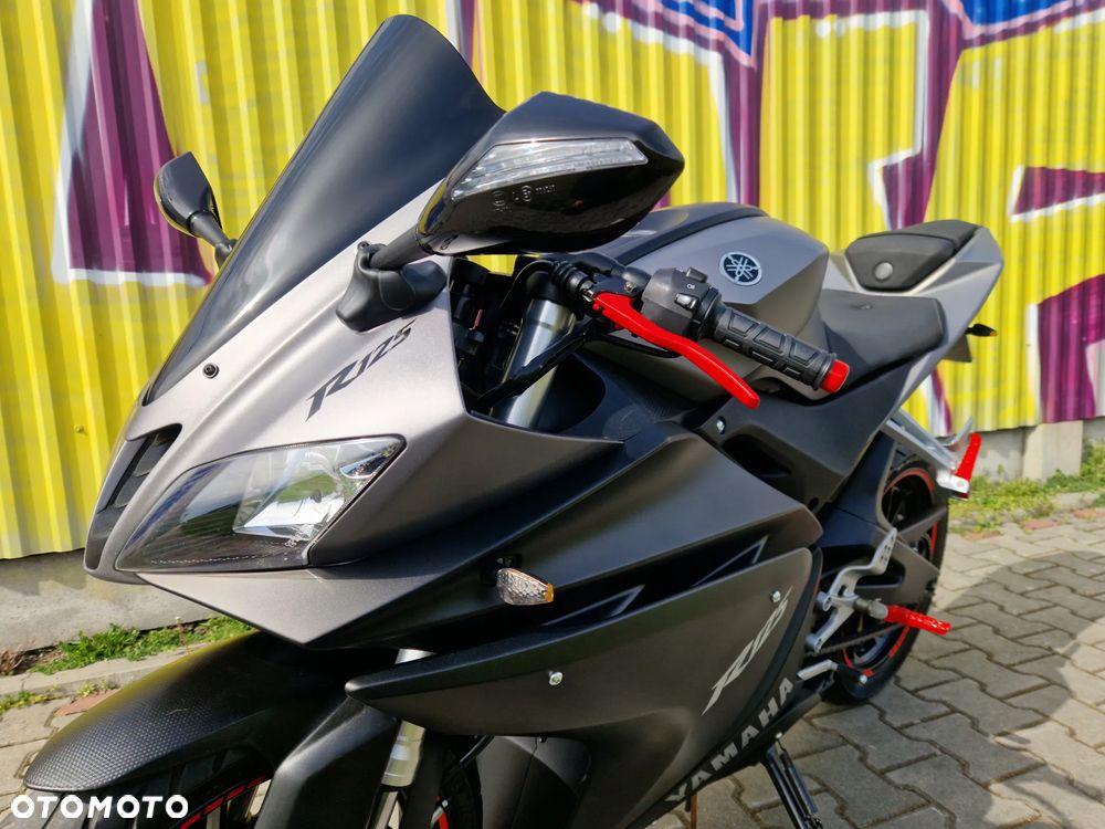 Yamaha YZF - 10