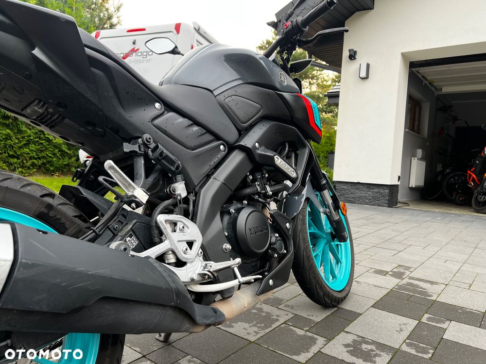 Yamaha MT - 8