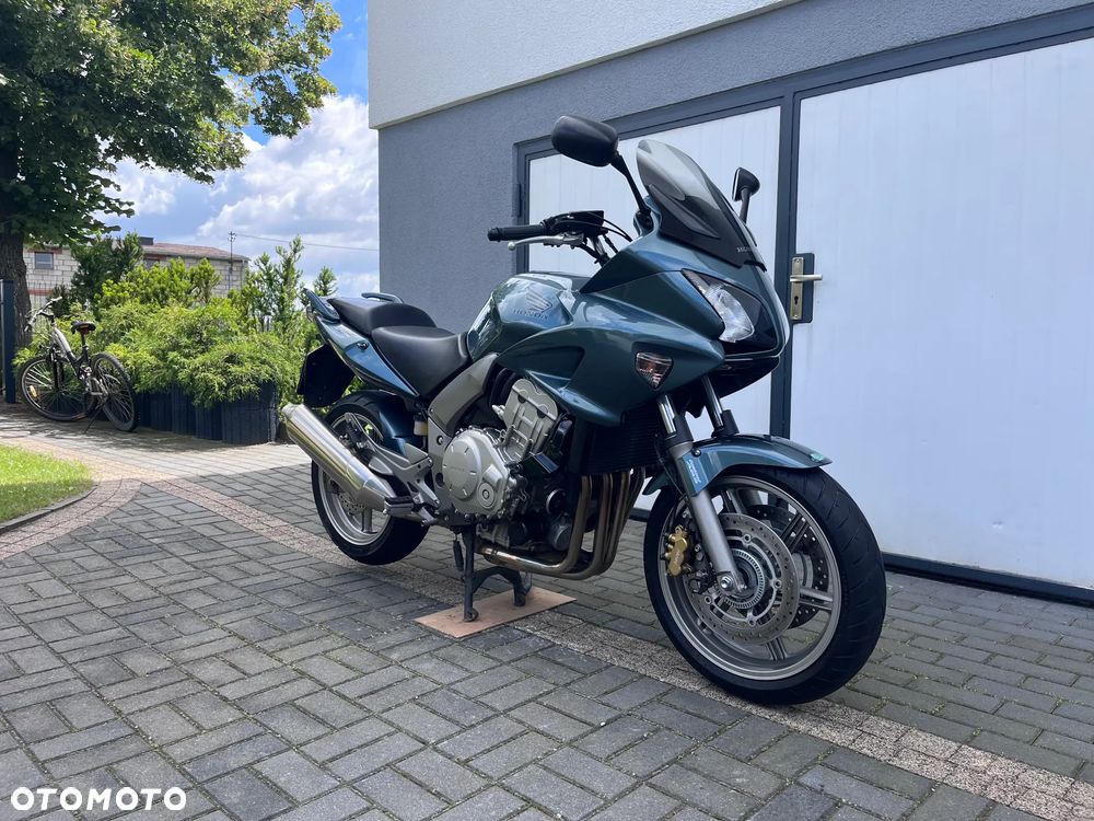 Honda CBF - 2