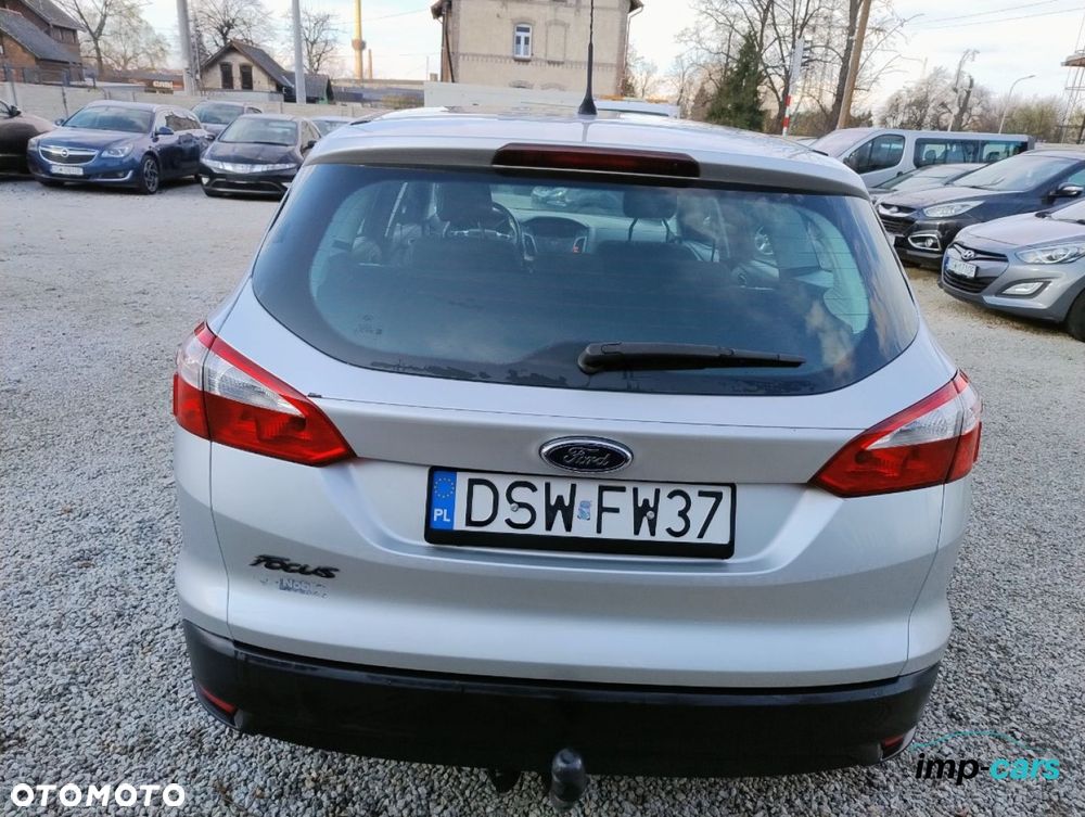 Ford Focus - 11