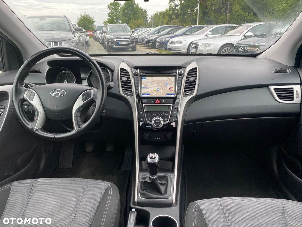 Hyundai i30 1.4 Premium - 31
