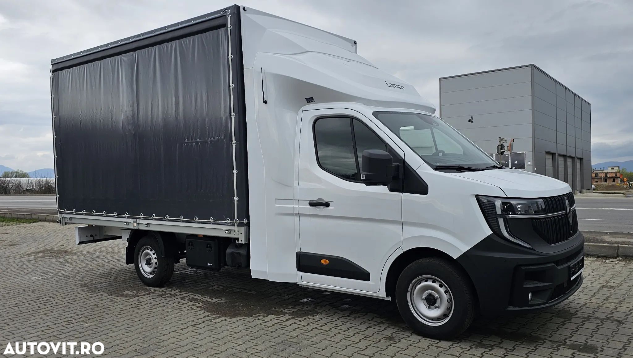 Renault Master - 1