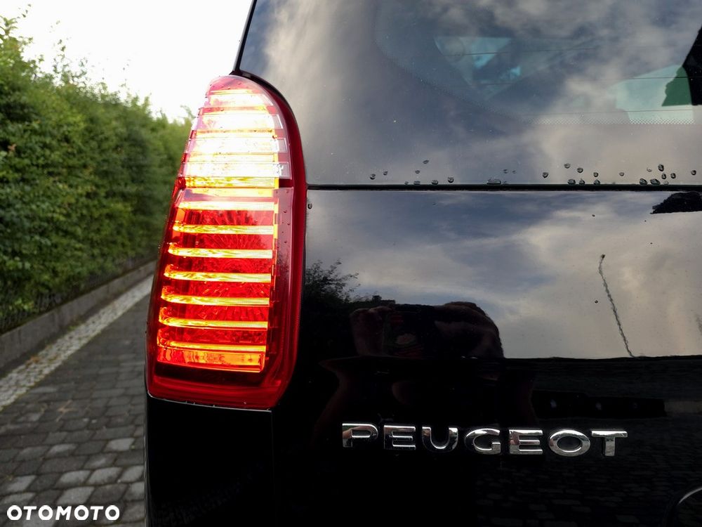 Peugeot 5008 - 29