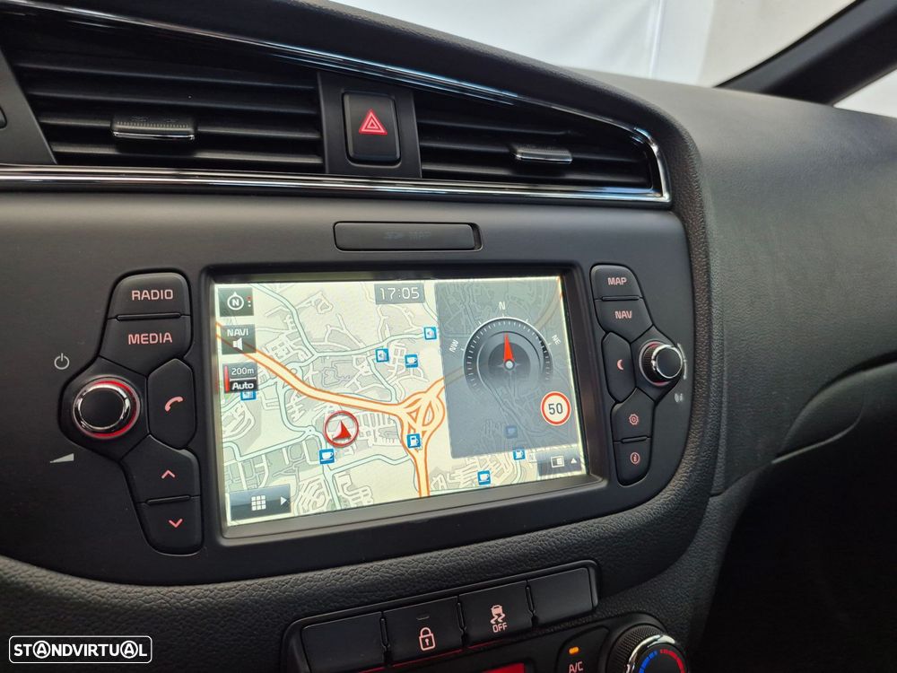 Kia Ceed 1.6 CRDi GT Line - 17