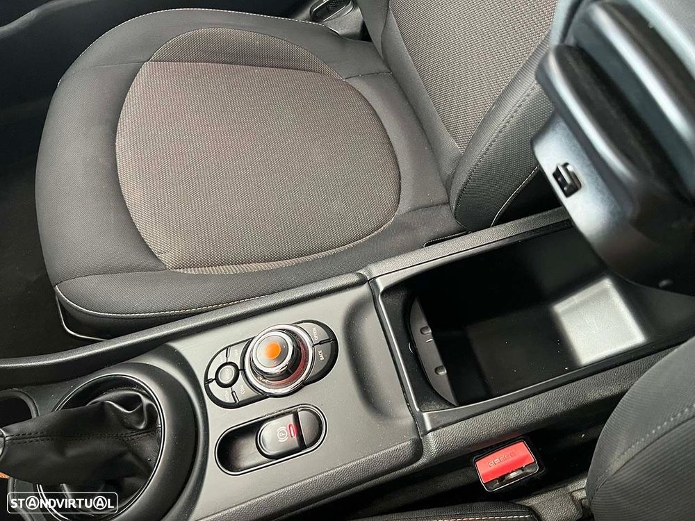 MINI Clubman One D Auto - 18