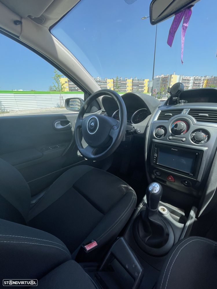 Renault Mégane 1.5 dCi Extreme - 33