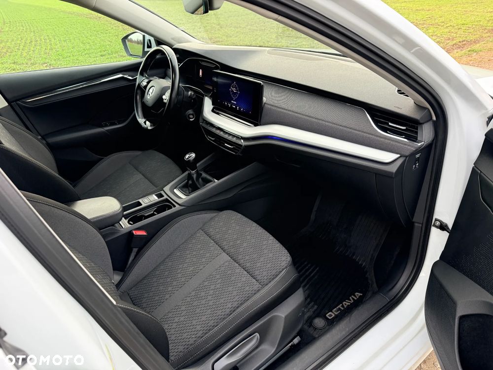 Skoda Octavia 1.5 TSI ACT Style - 22