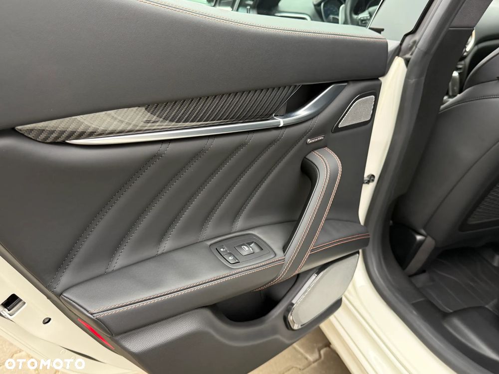 Maserati Ghibli S Q4 GranSport - 19