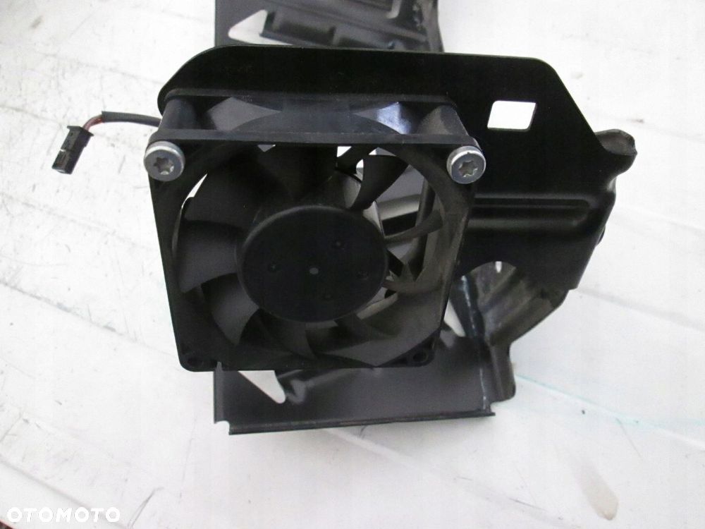 BMW F01 F02 UCHWYT STEROWNIKA PODSTAWA WZMACNIACZA - 5