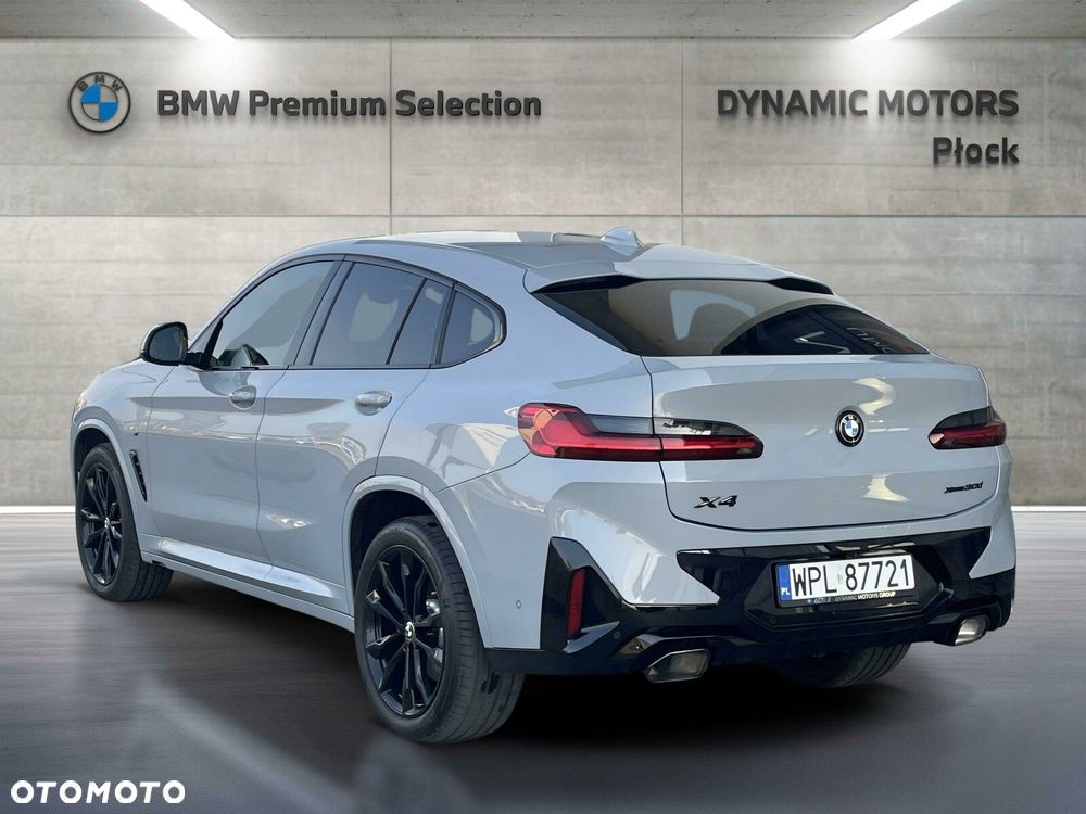 BMW X4 - 4