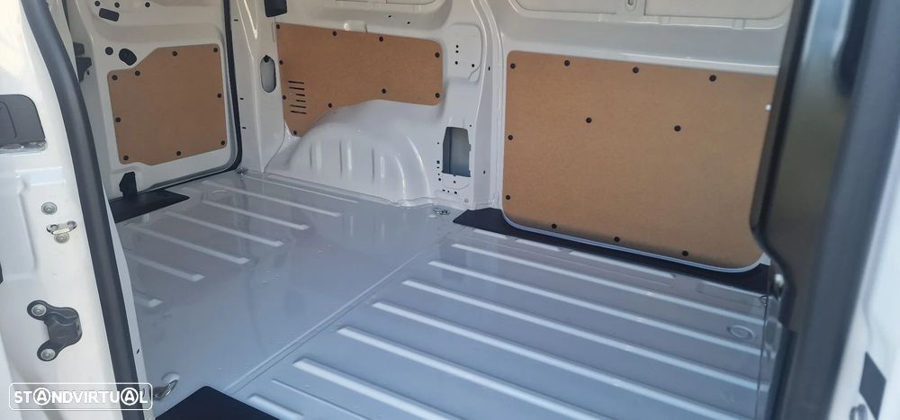 Citroën Jumpy M L2H1 1.5 120 cv - 10