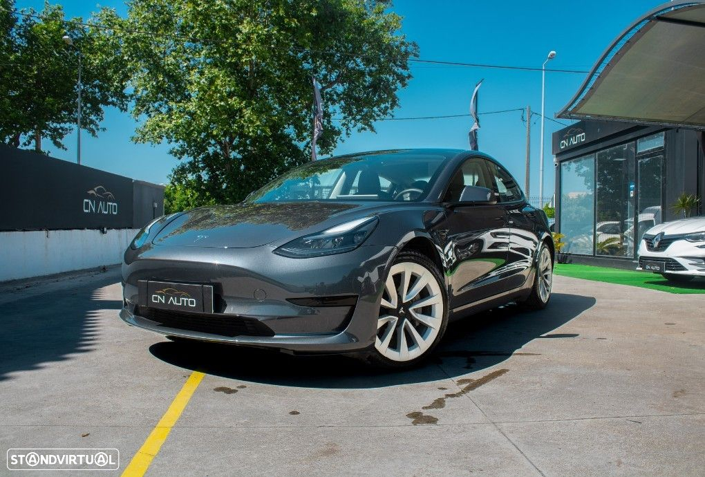 Tesla Model 3 Standard RWD Plus - 2
