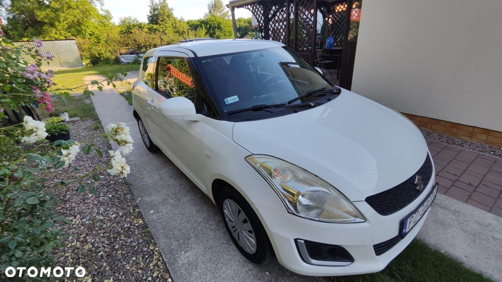 Suzuki Swift 1.2 Premium - 2