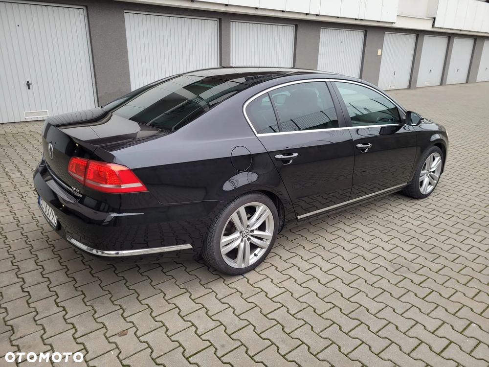 Volkswagen Passat 2.0 TDI Highline DSG - 5
